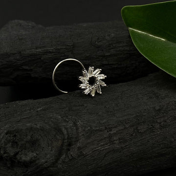 Zircon Pinwheel Nose Pin